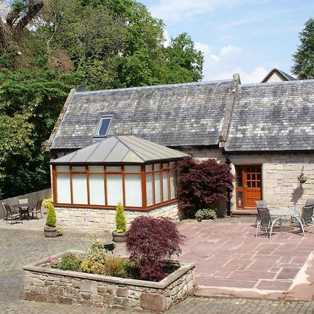 Smiddy Lodge Balloch Exterior photo